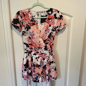 Yumi Kim Belted Romper size Small